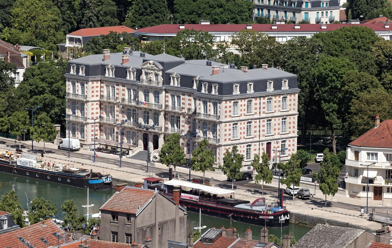 Les Jardins Du Mess Hotel Verdun-sur-Meuse Ngoại thất bức ảnh