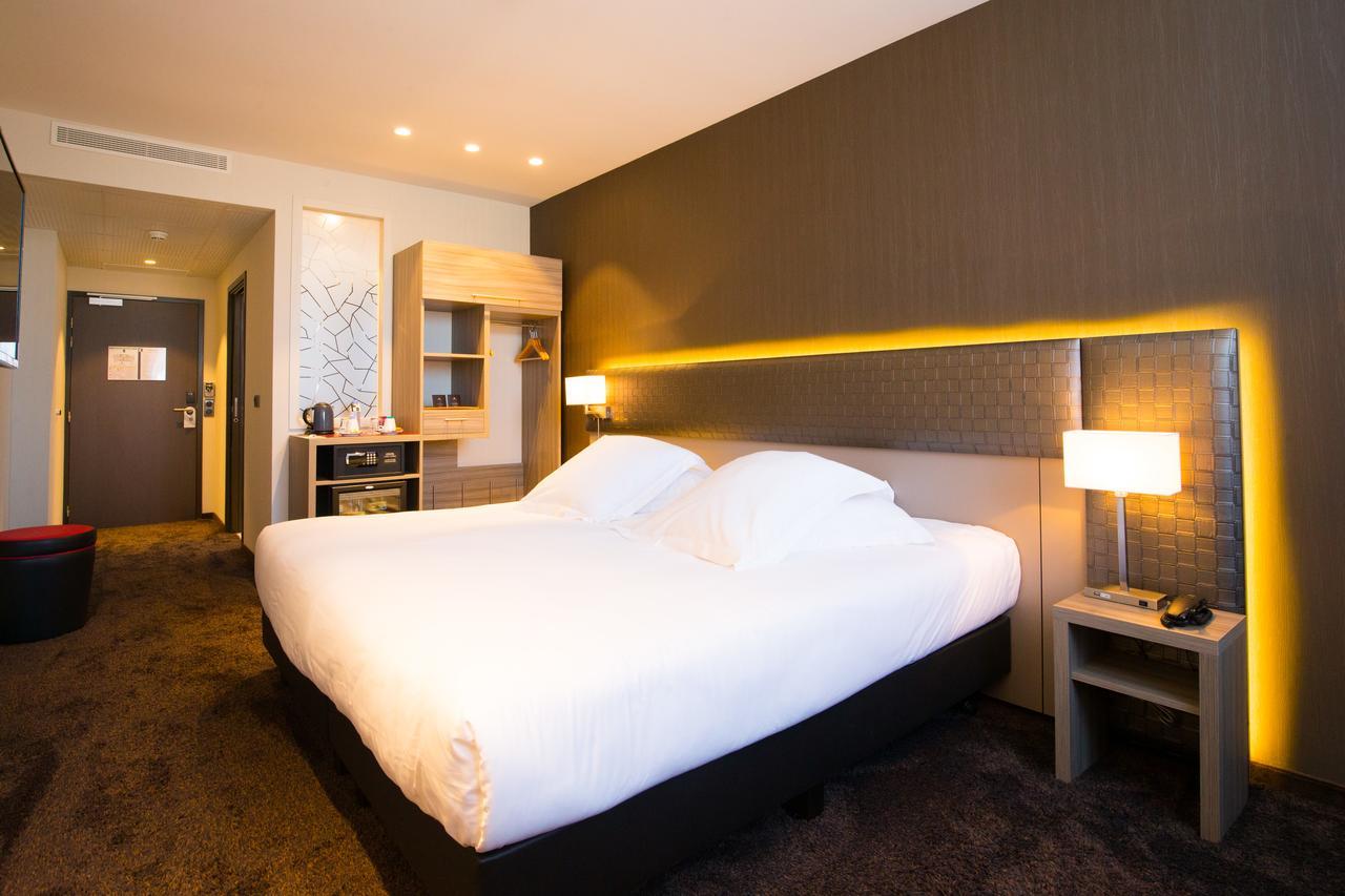 Les Jardins Du Mess Hotel Verdun-sur-Meuse Ngoại thất bức ảnh